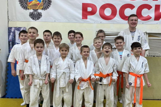 Группа каратистов ДС 